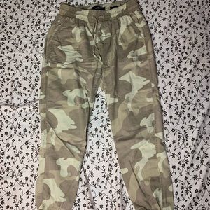 Hollister high rise camp jogger